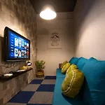 Vibrant Hostel